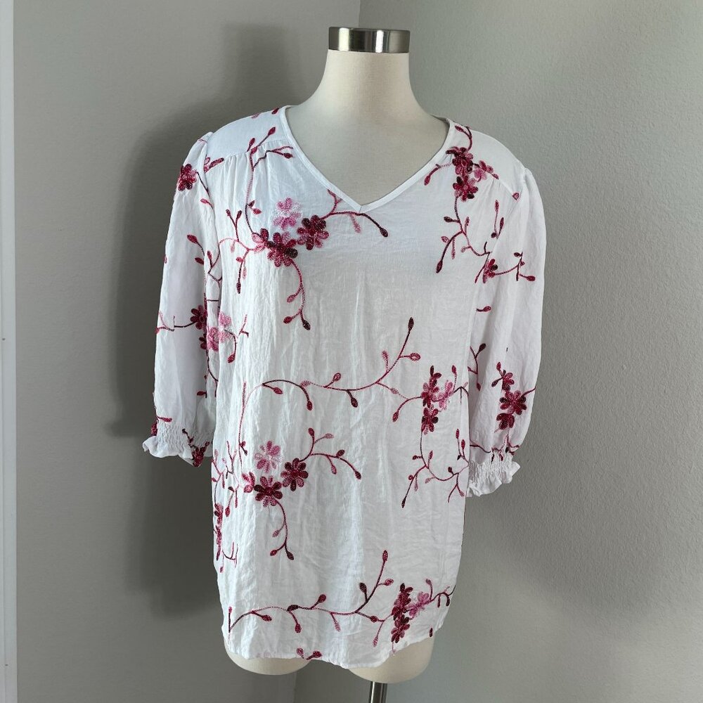 Kindred Womens Plus 1X Floral Embroidered Blouse Top 3/4 Sleeve V Neck Shirt